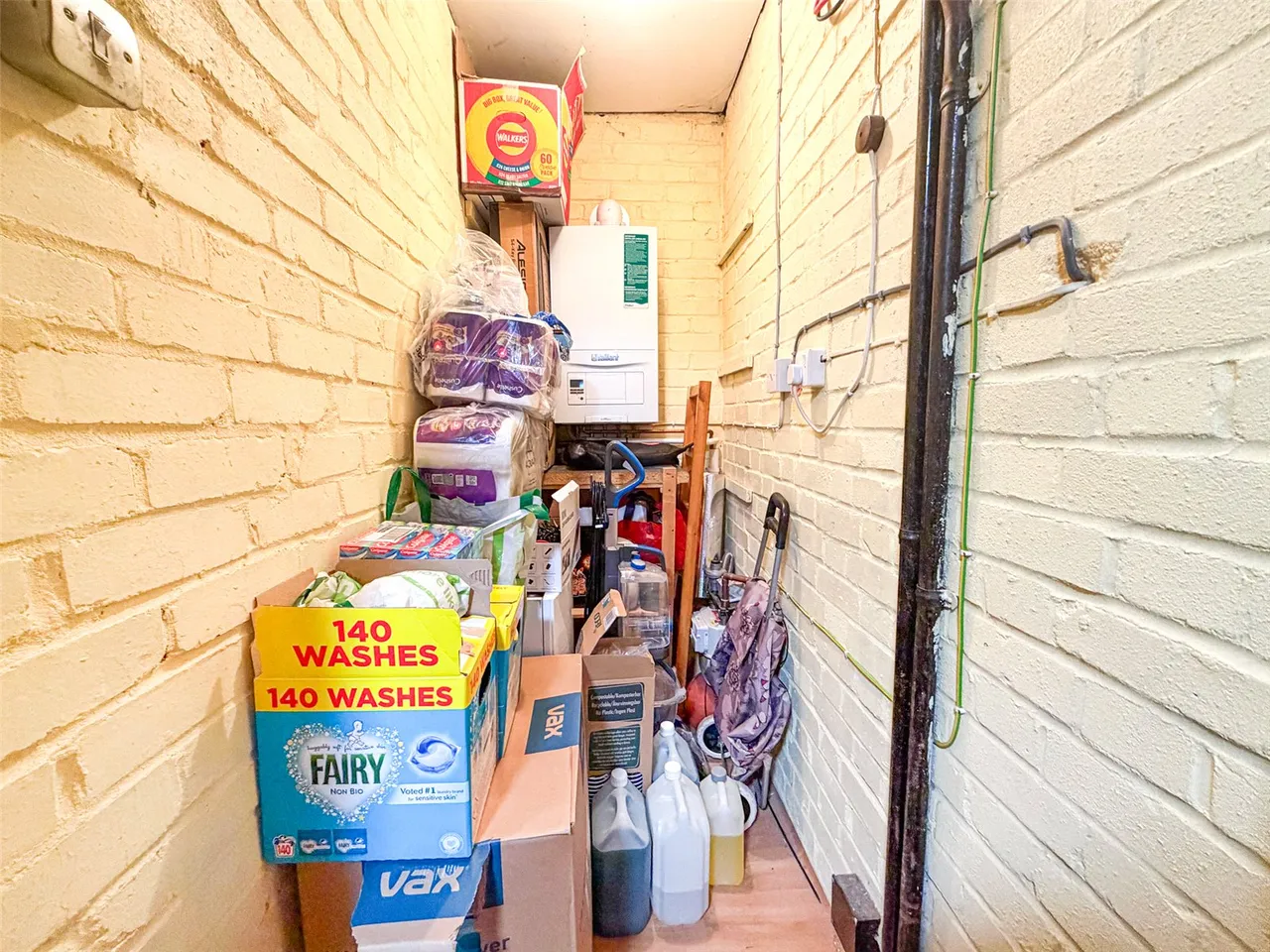 Burlington Court, Aldershot, Hampshire, GU11 3EX, photo 13