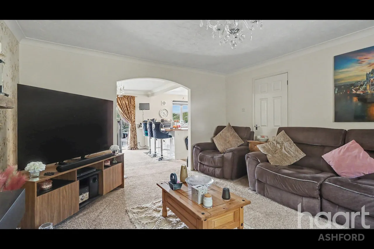 Paddock Road, Ashford, TN23, photo 3