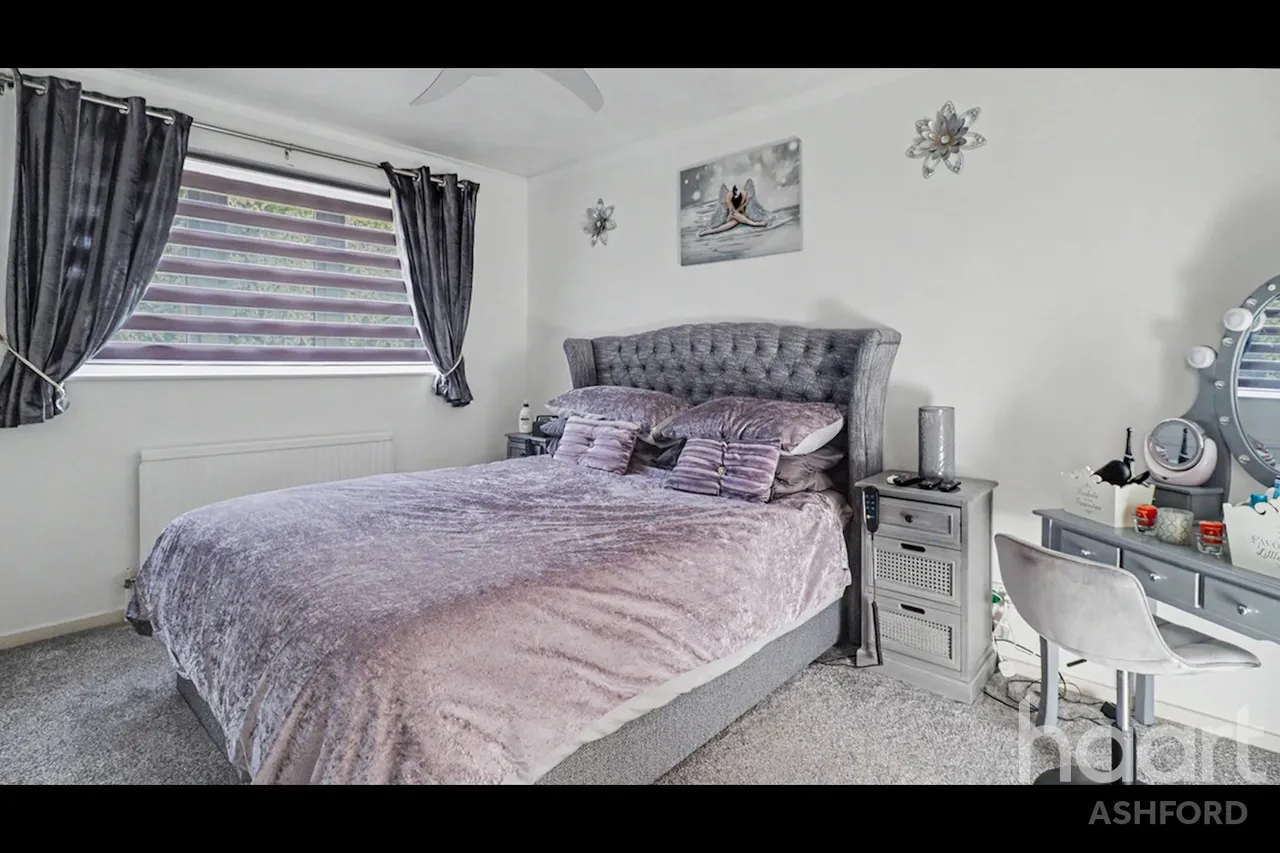 Paddock Road, Ashford, TN23, photo 12