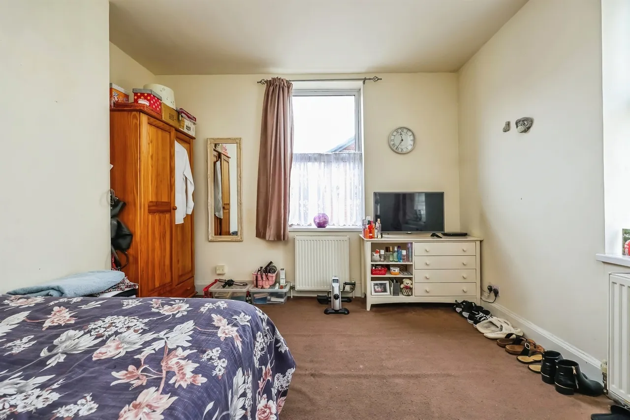 Market Street, Ilkeston, DE7, photo 10