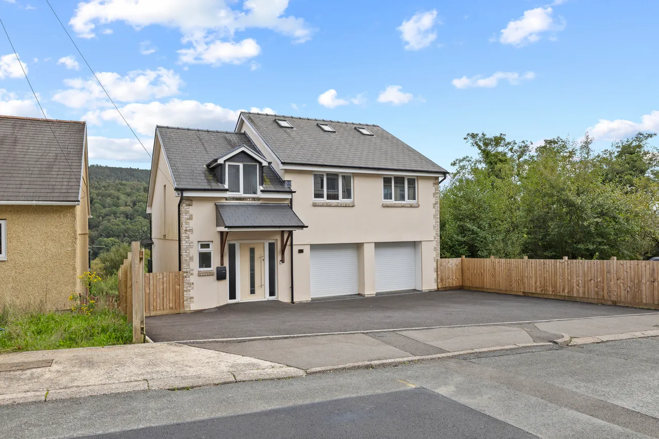 Graig Road, Godrergraig, SA9, photo 2