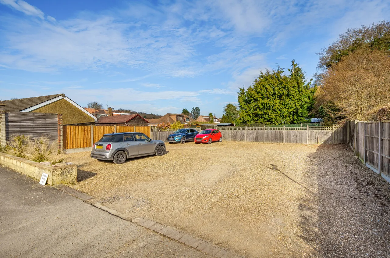 Frimley Green Road, Frimley Green, Camberley, Surrey, GU16 6LD, photo 11