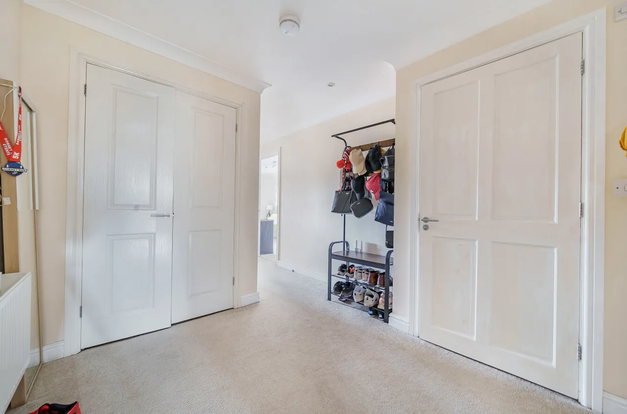 Frimley Green Road, Frimley Green, Camberley, Surrey, GU16 6LD, photo 7