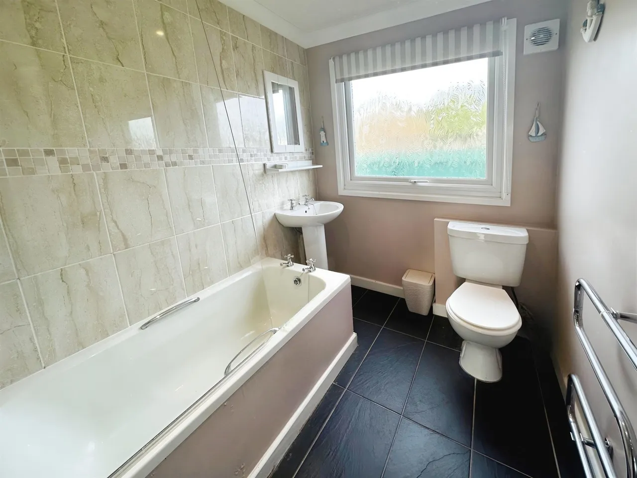 Mill Lane, Bacton, Norwich, photo 8
