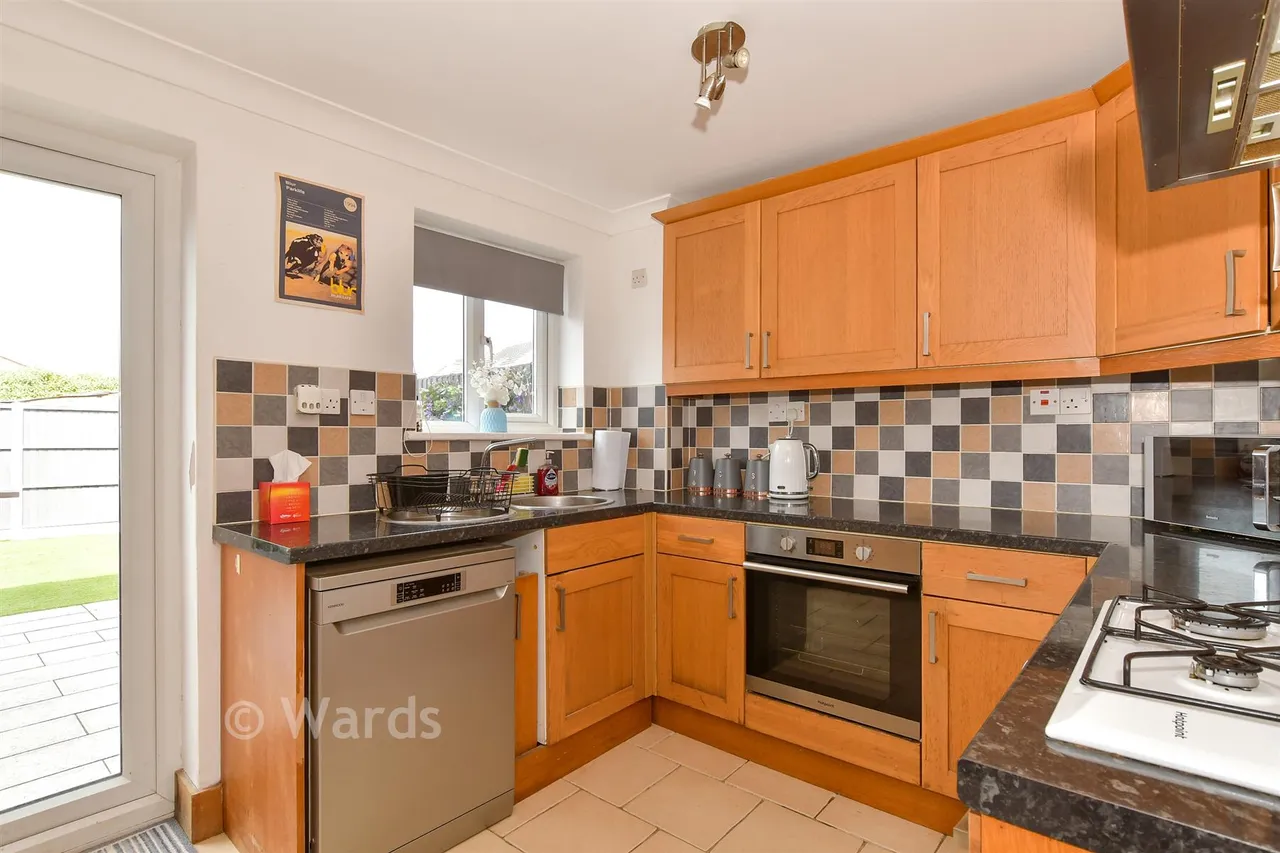 Vincent Road, Sittingbourne, ME10, photo 6