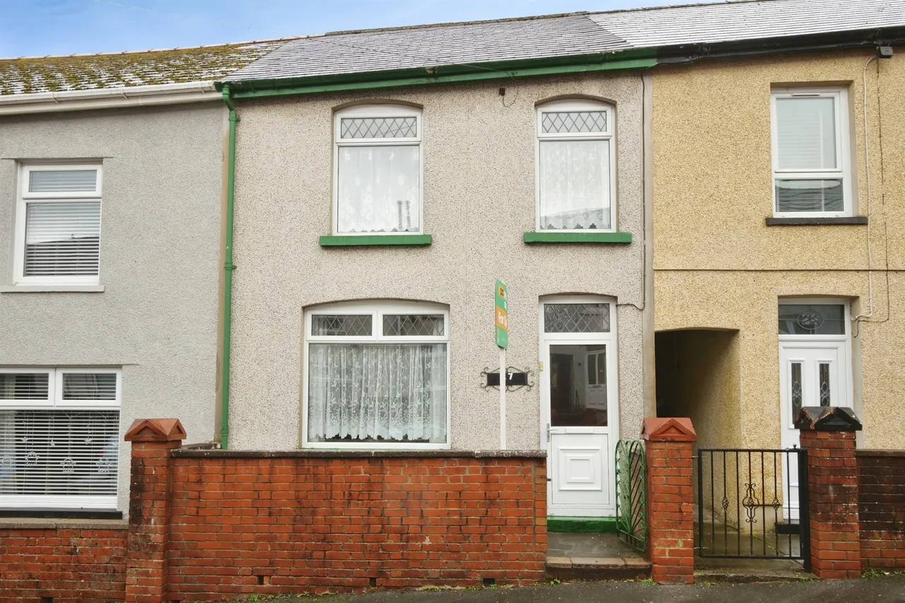 2 bed house for sale, Brynheulog Street, Abertillery, NP13