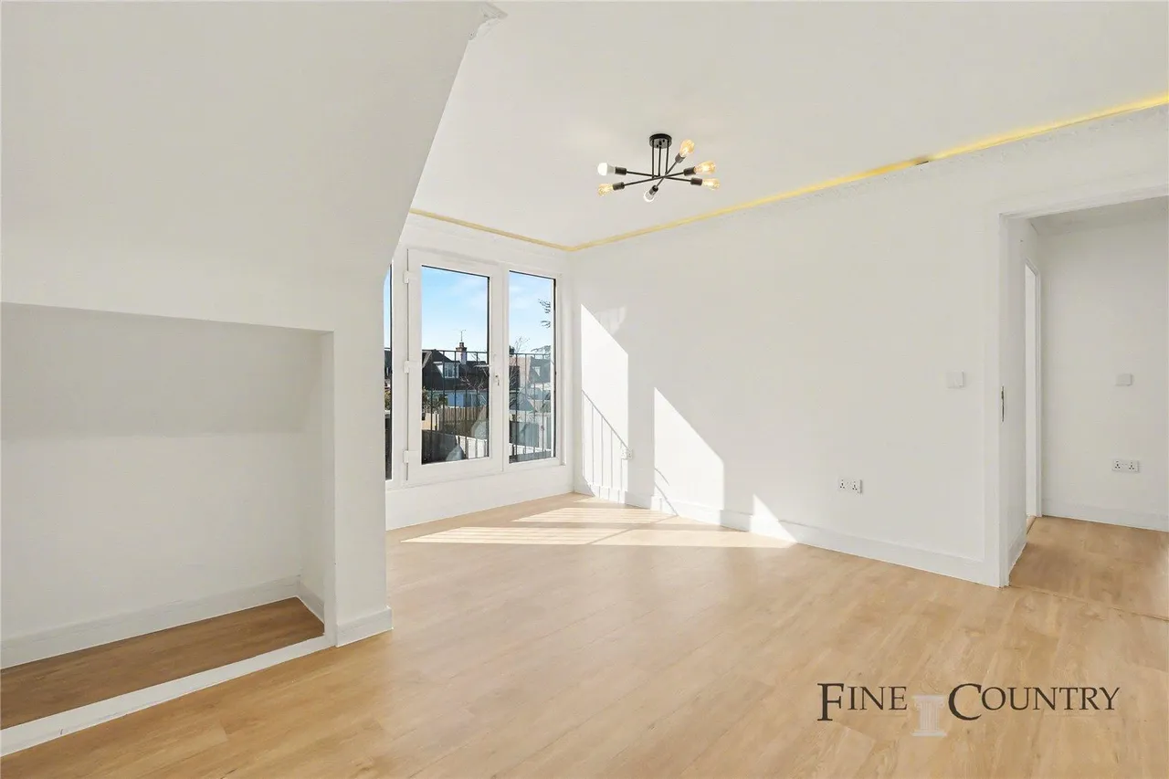Purley Avenue, London, photo 16