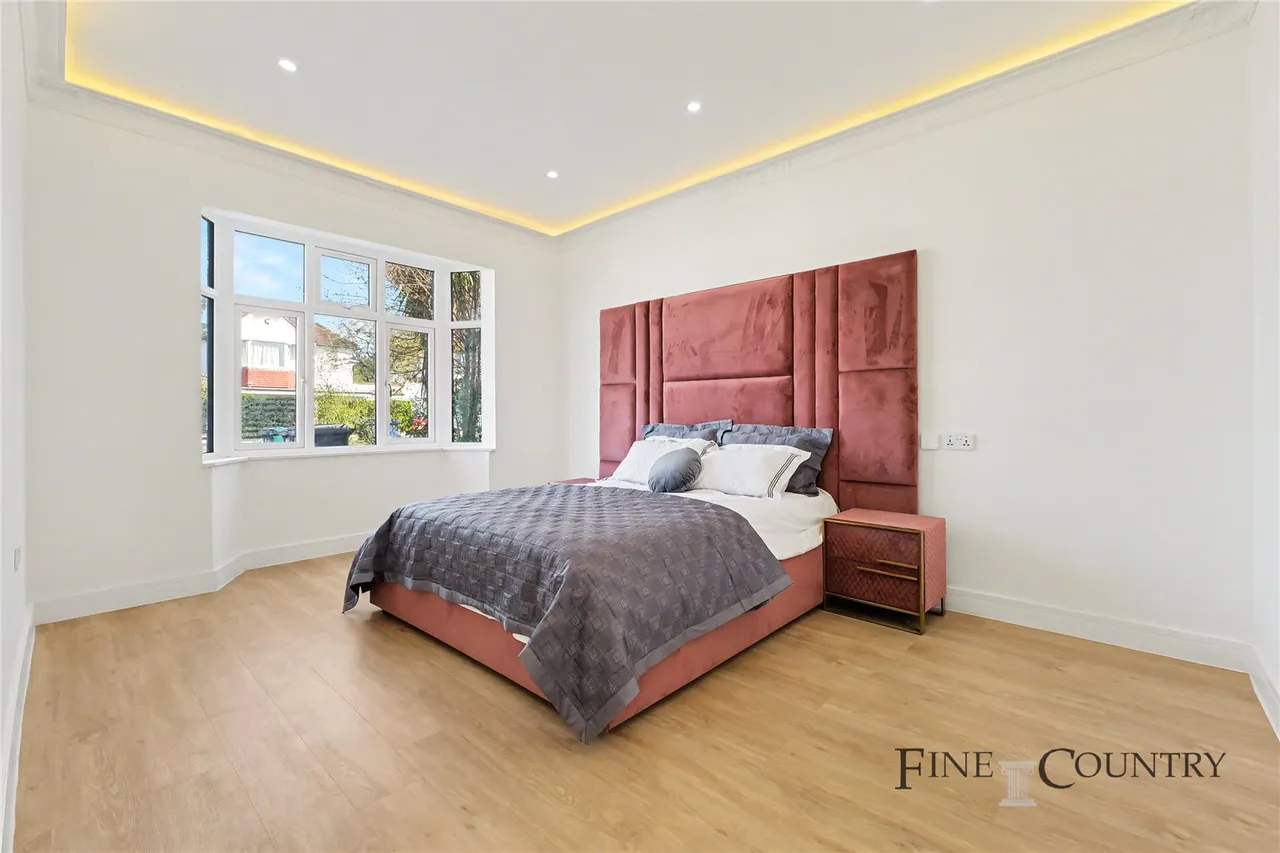 Purley Avenue, London, photo 9