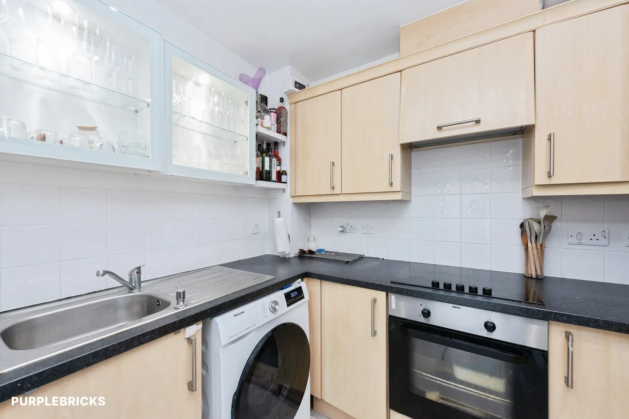 Wooldridge Close, Feltham, TW14, photo 7