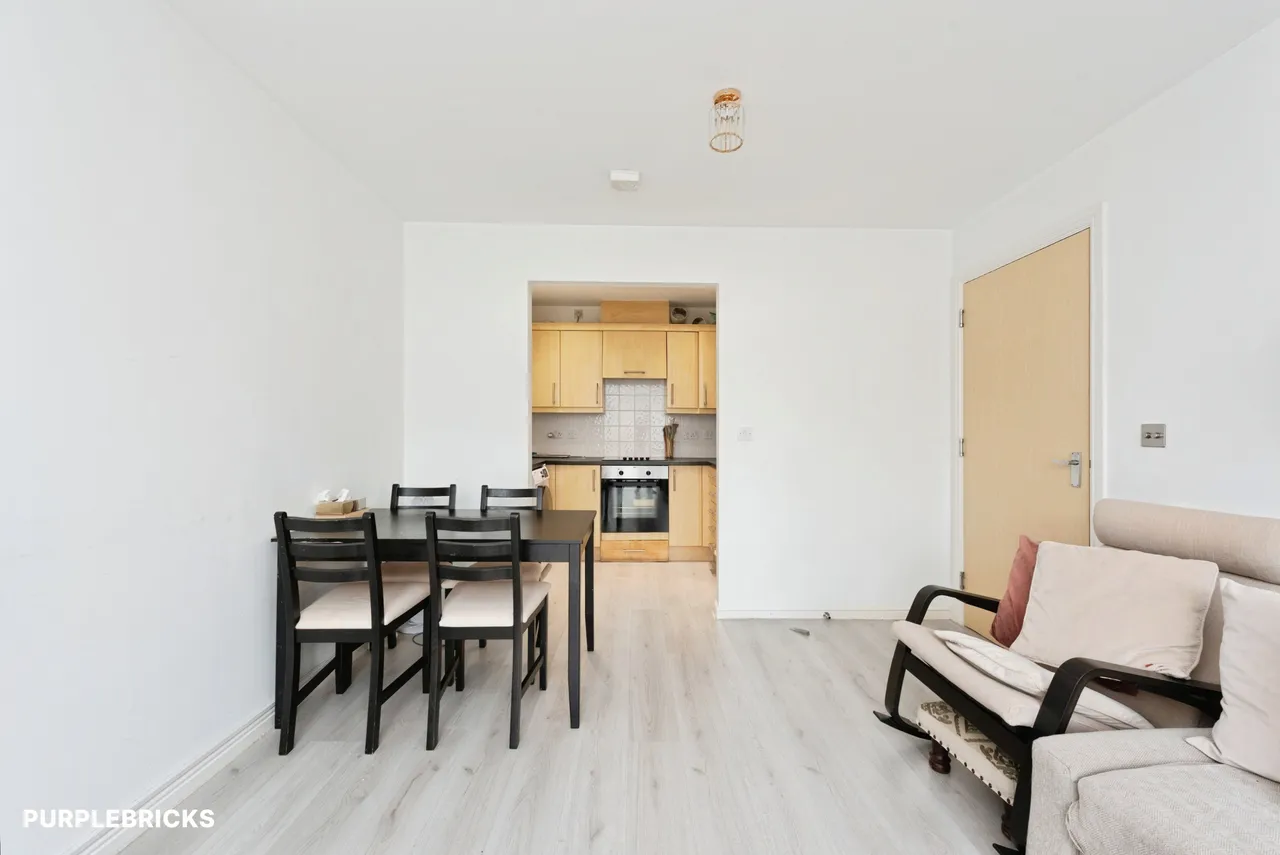 Wooldridge Close, Feltham, TW14, photo 8