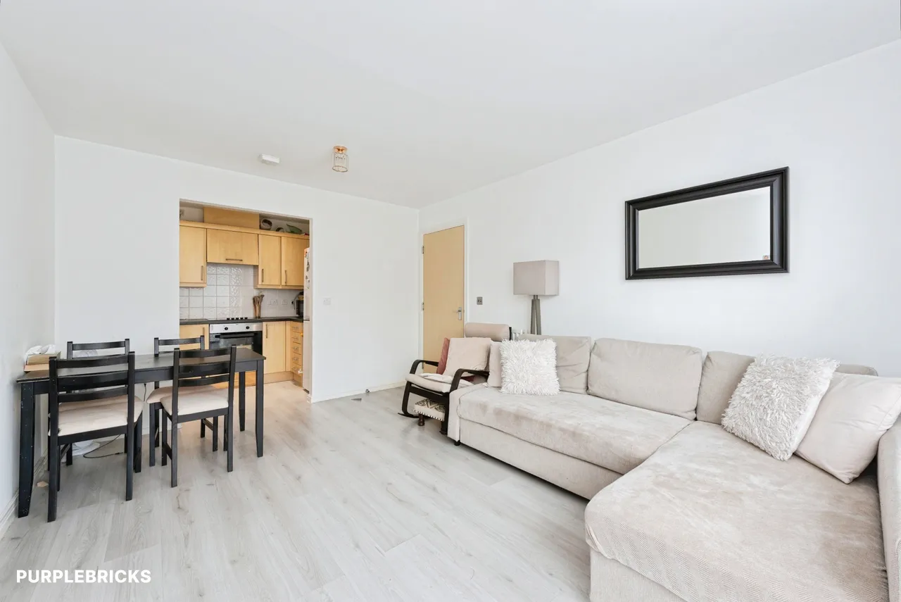 Wooldridge Close, Feltham, TW14, photo 5