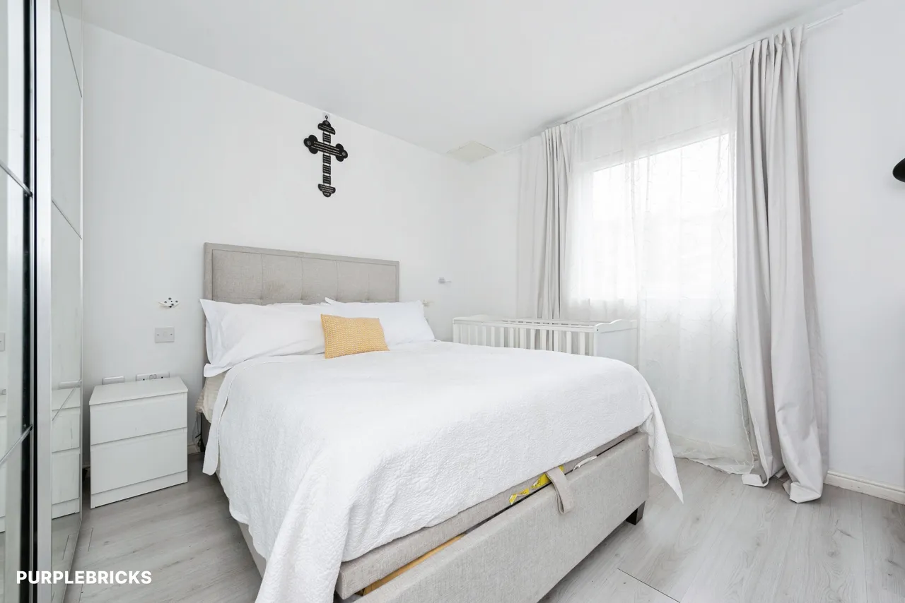 Wooldridge Close, Feltham, TW14, photo 10