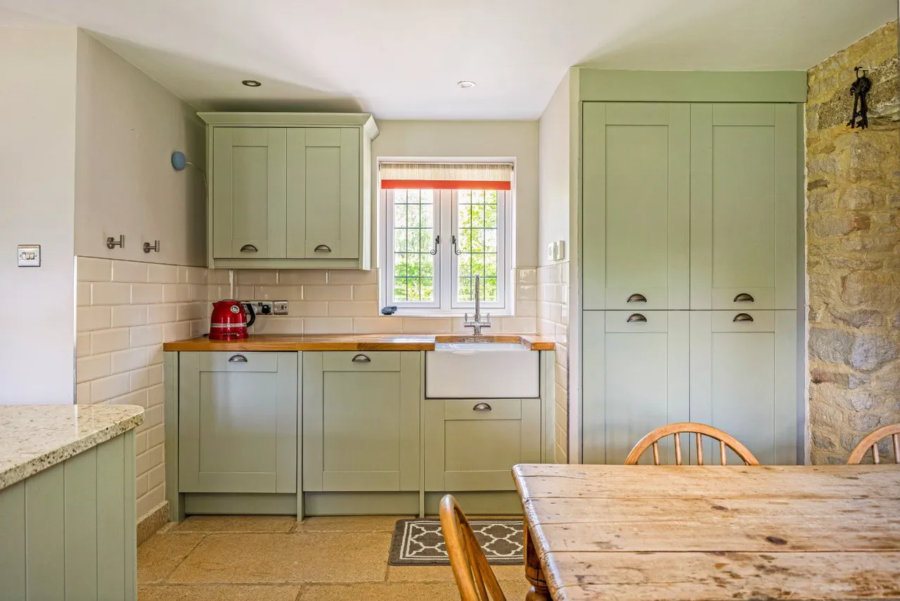 Minety, Malmesbury, SN16, photo 6