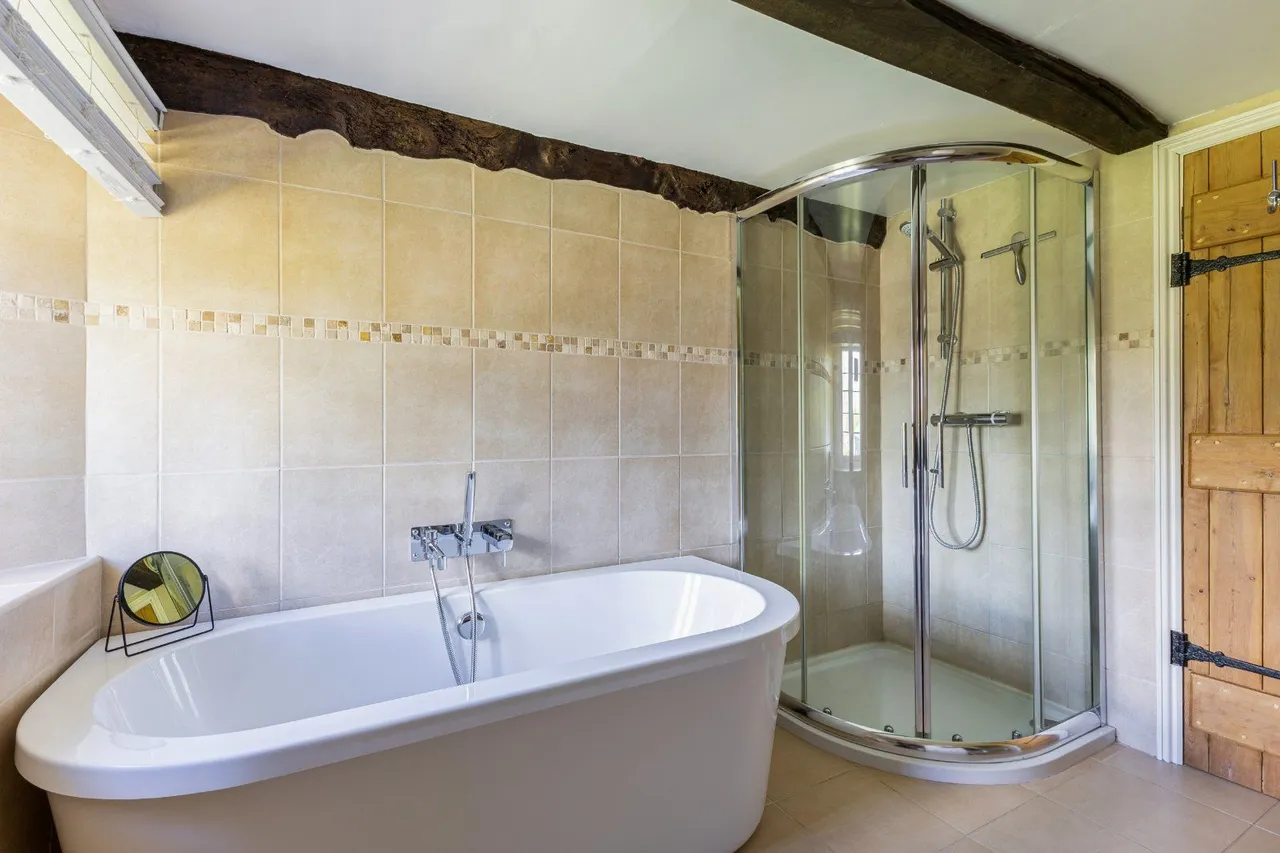 Minety, Malmesbury, SN16, photo 22