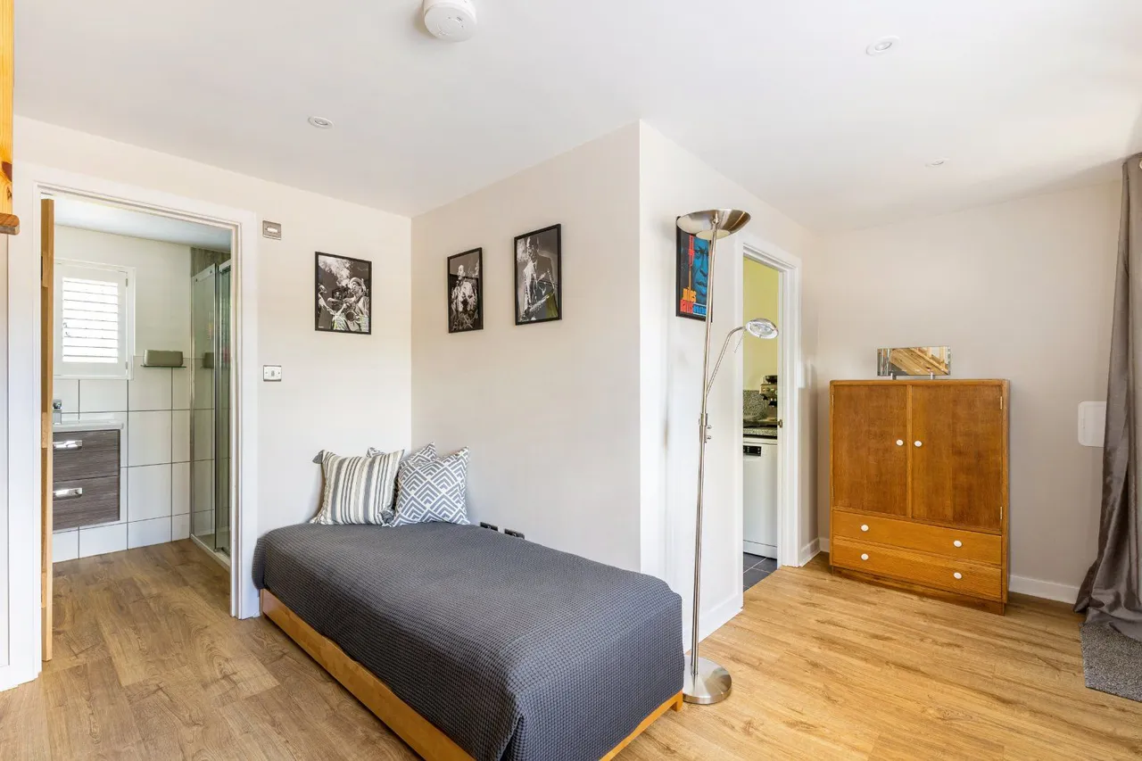 Minety, Malmesbury, SN16, photo 11