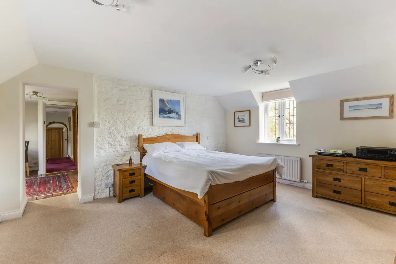 Minety, Malmesbury, SN16, photo 19