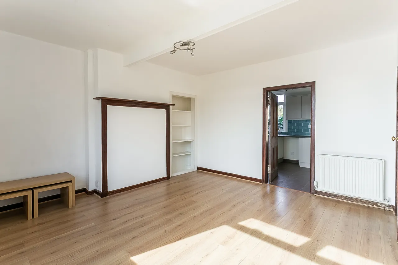 Northfield Crescent, Willowbrae, EH8, photo 9