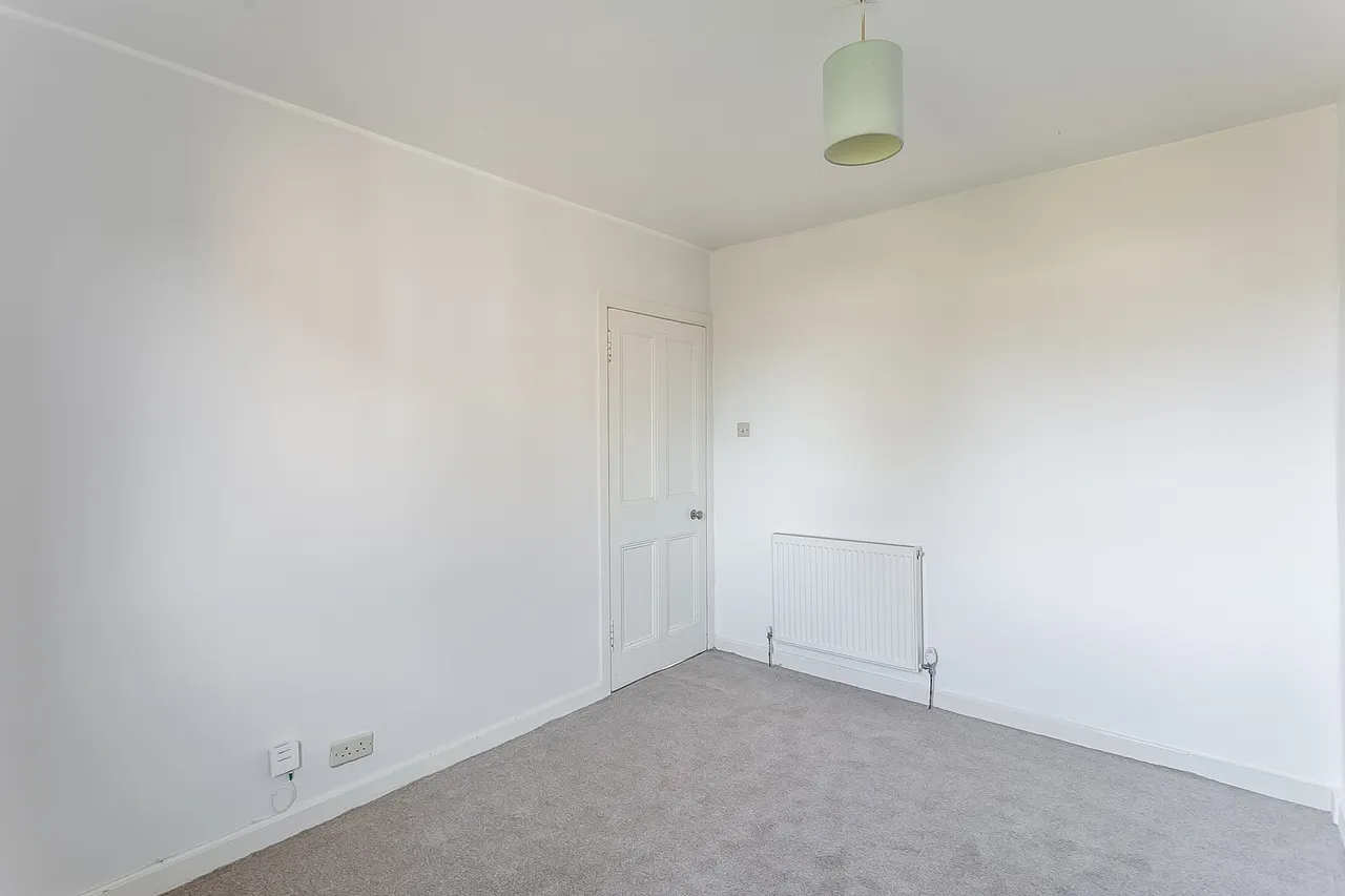 Northfield Crescent, Willowbrae, EH8, photo 19