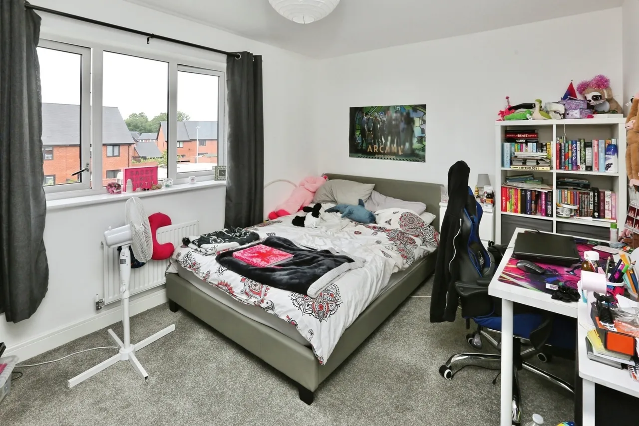 Glassfield Road, Whiteley, PO15, photo 9
