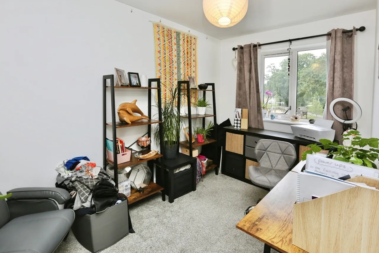 Glassfield Road, Whiteley, PO15, photo 11