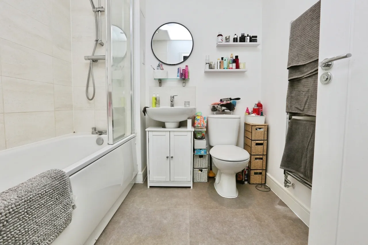Glassfield Road, Whiteley, PO15, photo 8