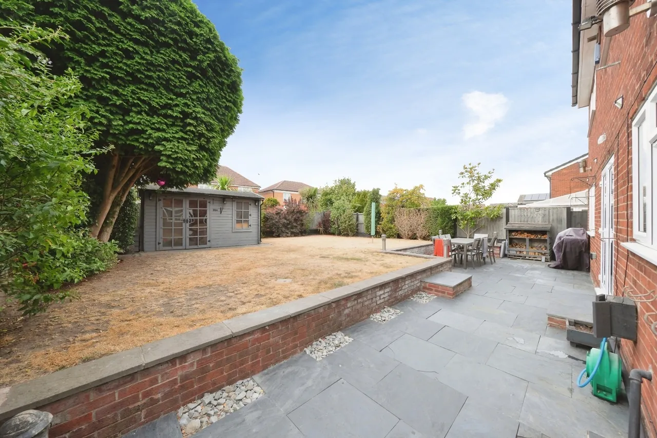 Sandycliffe Close, Mansfield, Nottinghamshire, NG19, photo 18
