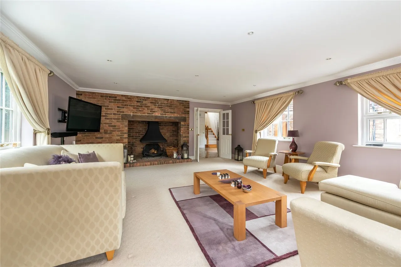 Old Road, Buckland, RH3, photo 7