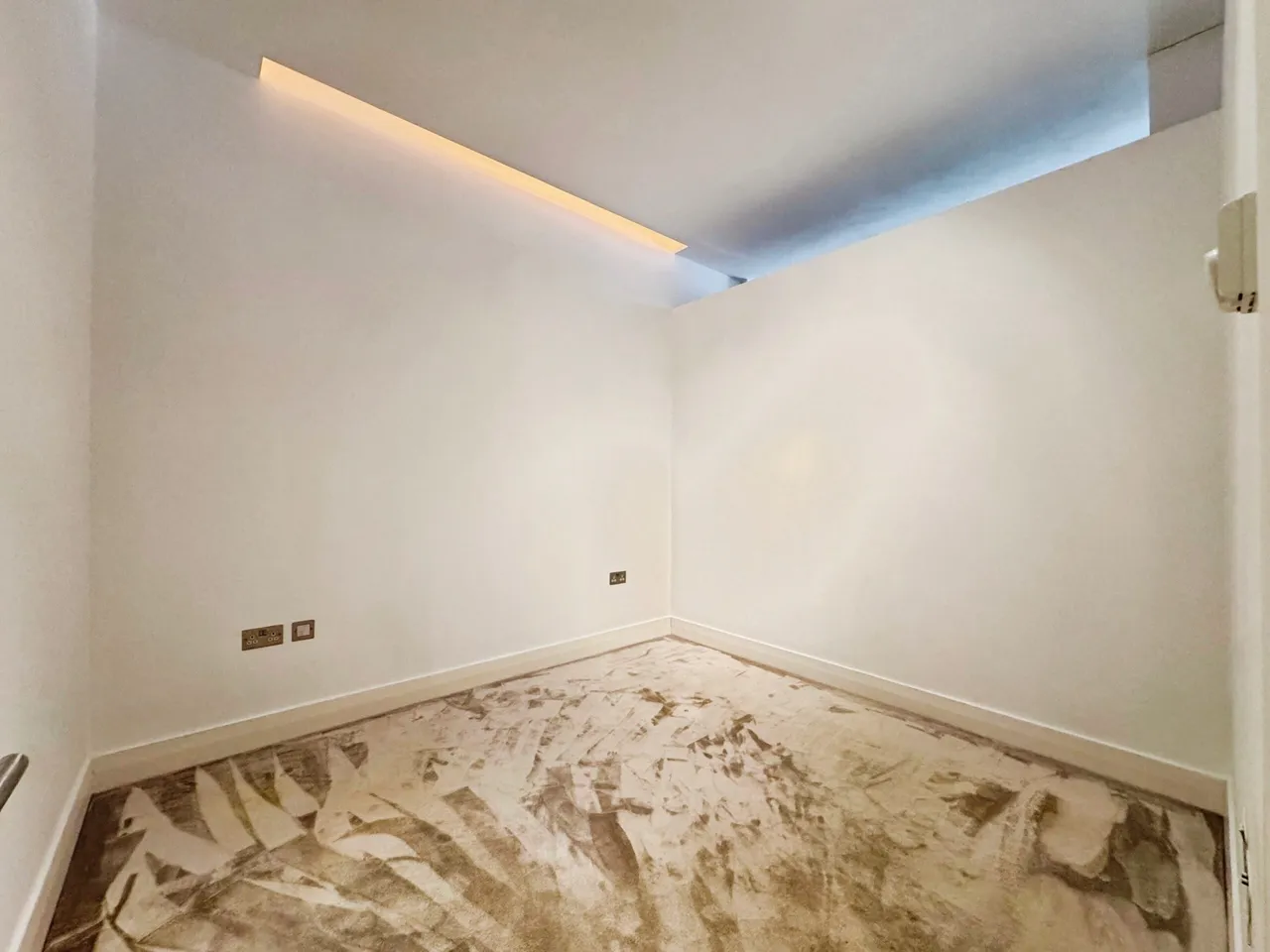 Grenville Place, NW7, photo 5