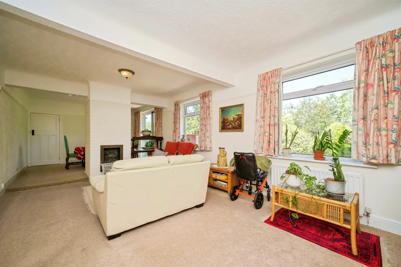 Woodside Road, Wirral, photo 8