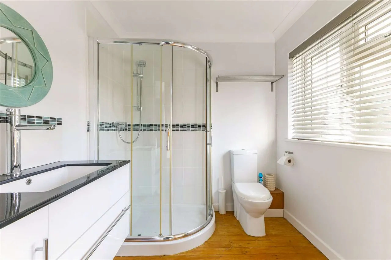 Brunswick Place, Lymington, Hampshire, SO41 9EQ, photo 12