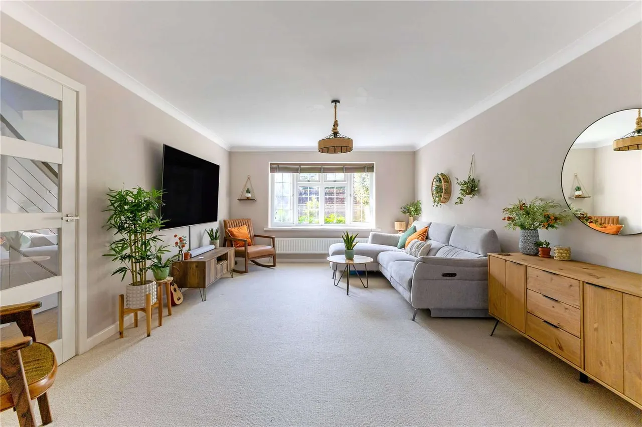Brunswick Place, Lymington, Hampshire, SO41 9EQ, photo 7