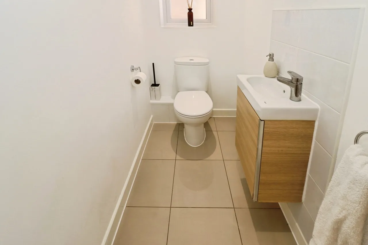 Henry Shute Road, Cheswick Village, Bristol, BS16, photo 17