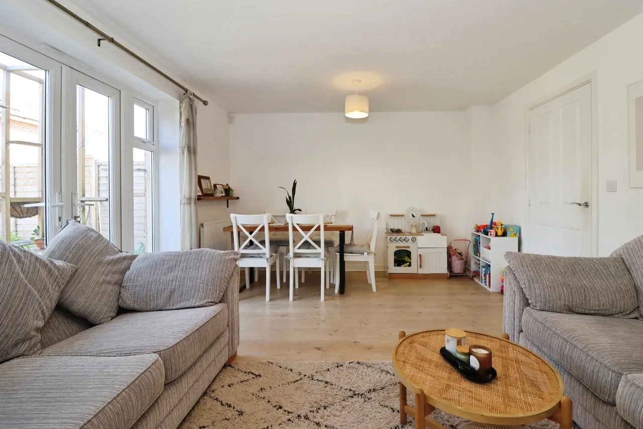 Henry Shute Road, Cheswick Village, Bristol, BS16, photo 4
