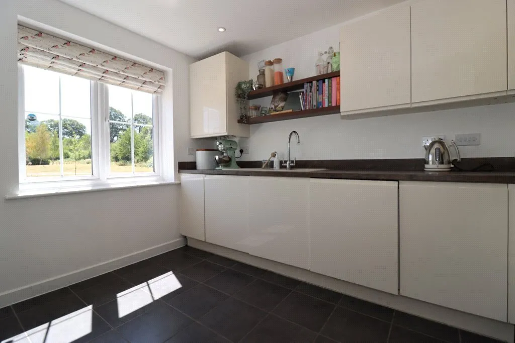 Henry Shute Road, Cheswick Village, Bristol, BS16, photo 11