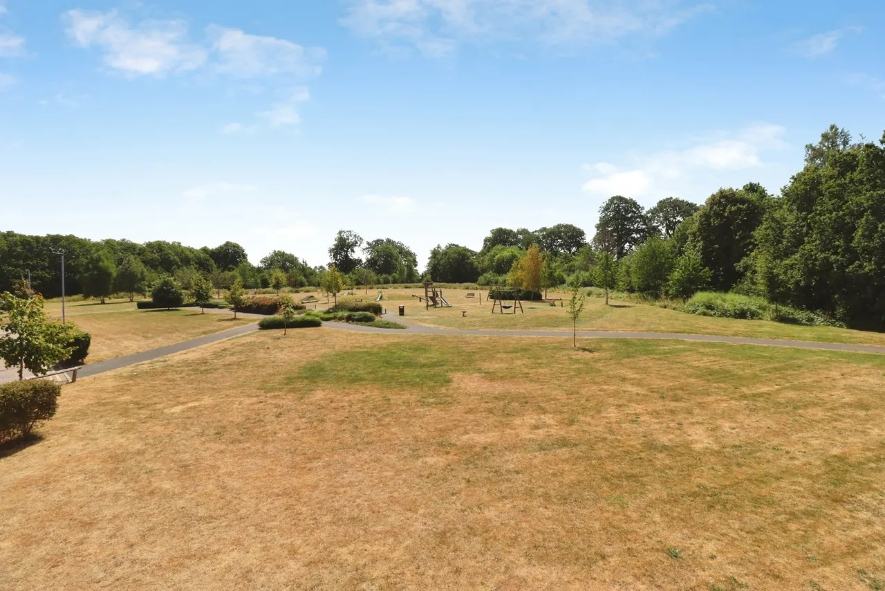 Henry Shute Road, Cheswick Village, Bristol, BS16, photo 15