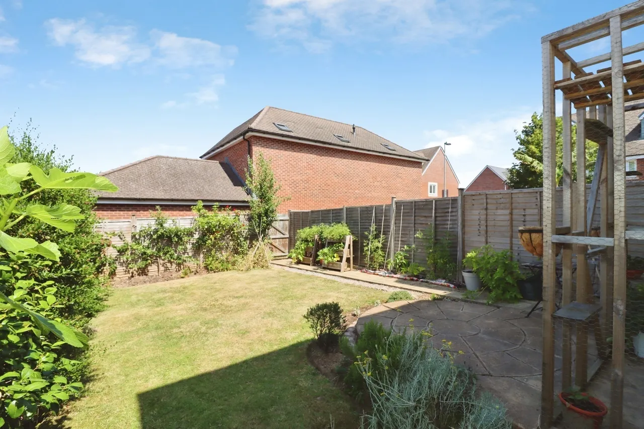 Henry Shute Road, Cheswick Village, Bristol, BS16, photo 5