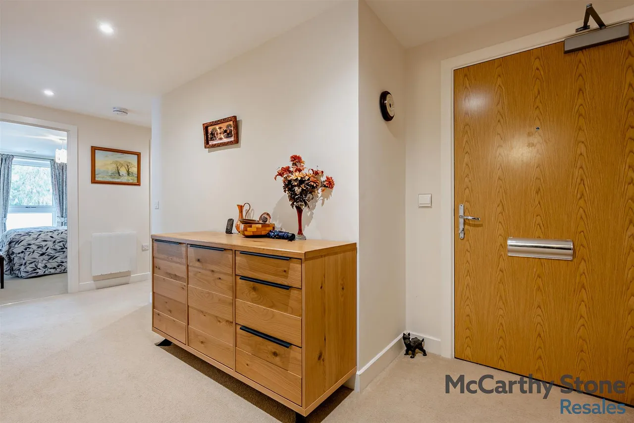 Lindsay Road, Poole, BH13, photo 11