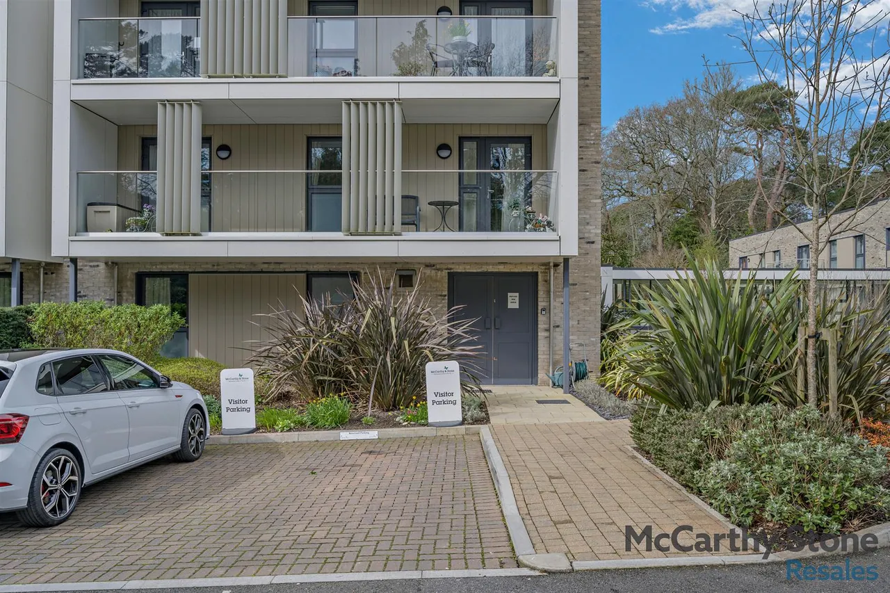 Lindsay Road, Poole, BH13, photo 21