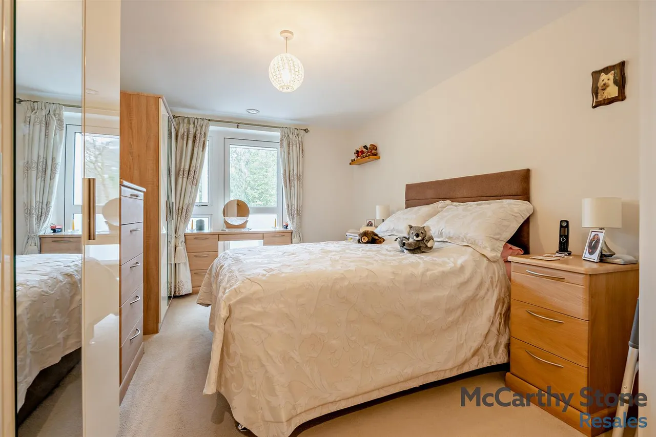 Lindsay Road, Poole, BH13, photo 7