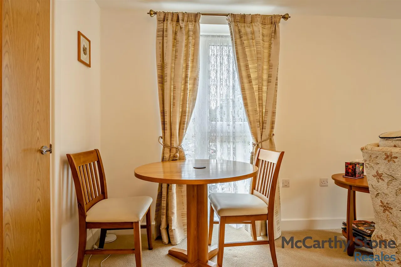 Lindsay Road, Poole, BH13, photo 17