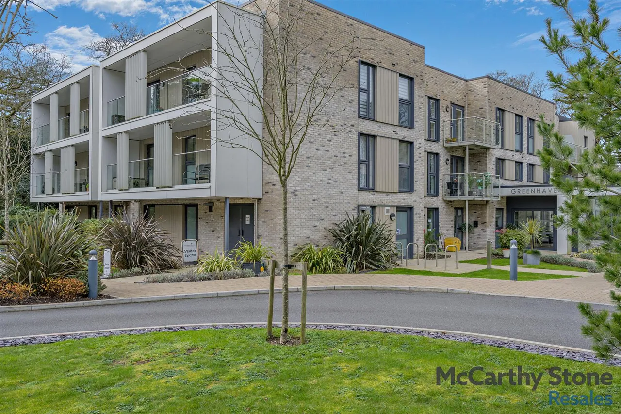 Lindsay Road, Poole, BH13, photo 26