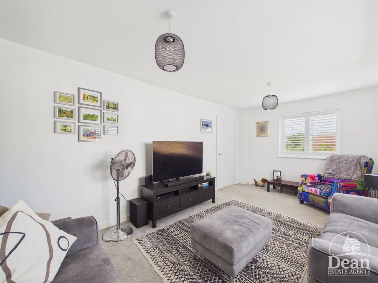Saffron Rise, Lydney, photo 2