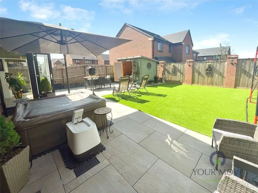 Deepfields Drive, Shipley, Derbyshire, DE75, photo 3