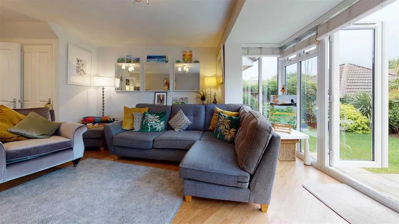Brook Road, Buckhurst Hill, photo 5