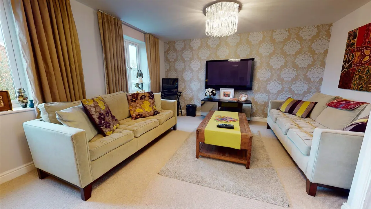 Brook Road, Buckhurst Hill, photo 10