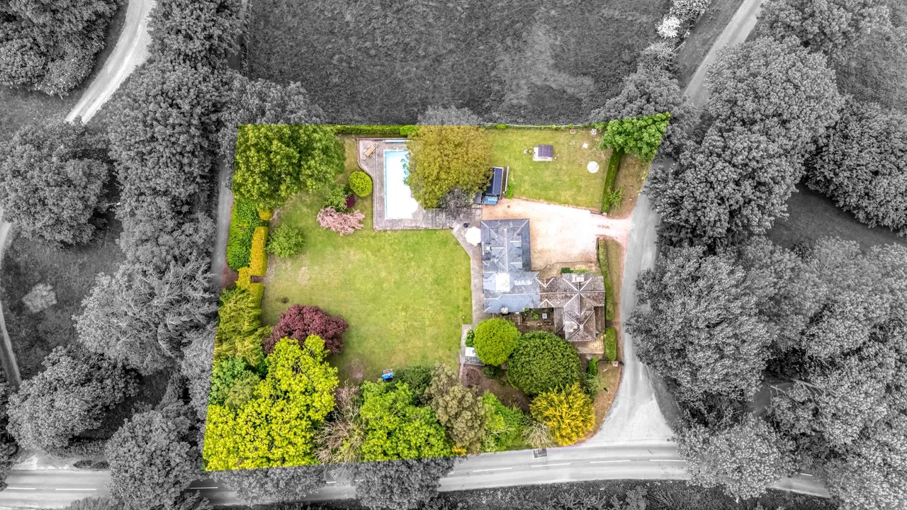 5 bed property for sale, Lewes Road, Westmeston, BN6