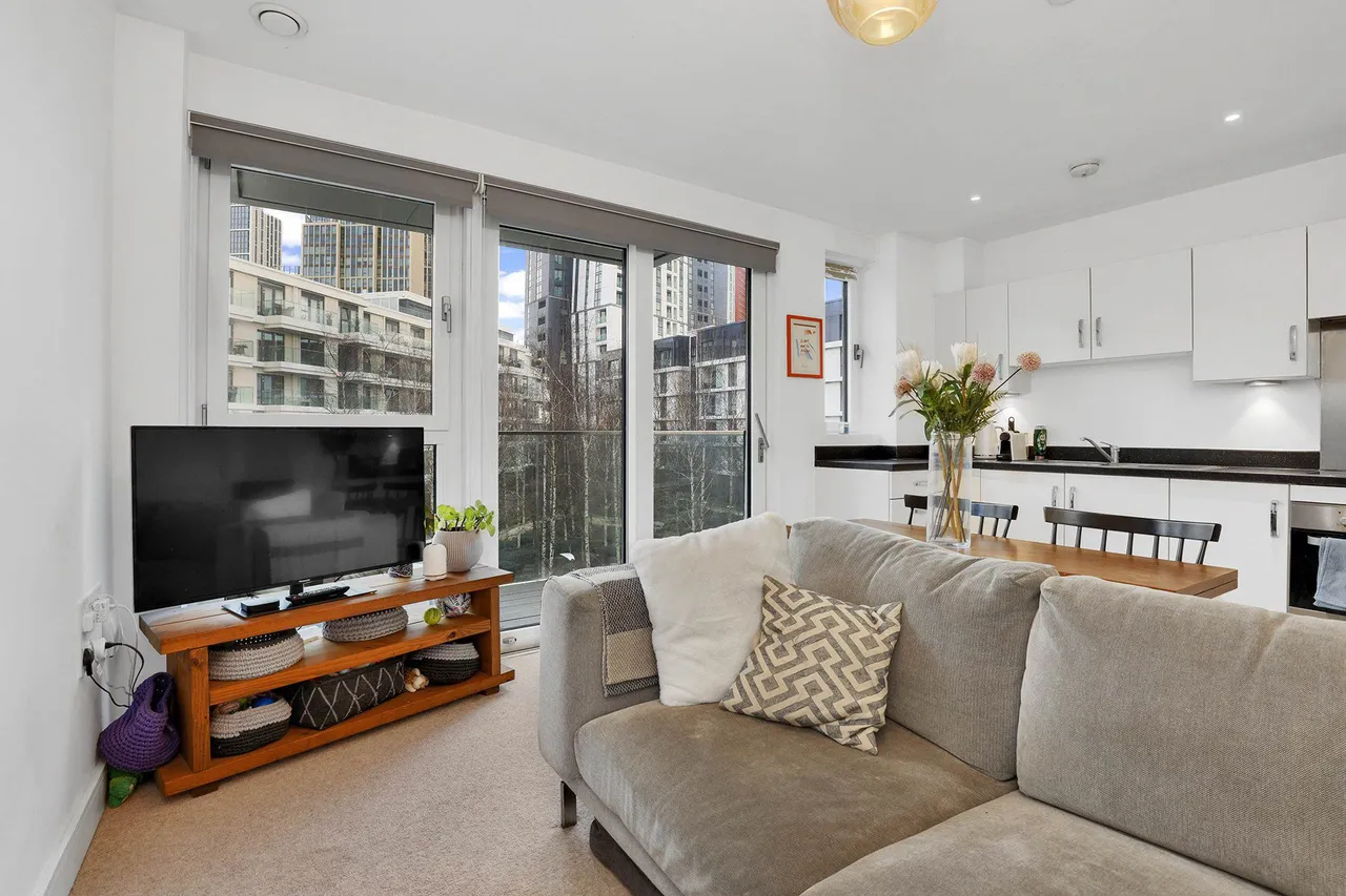 1 bed flat to rent, London, SW8