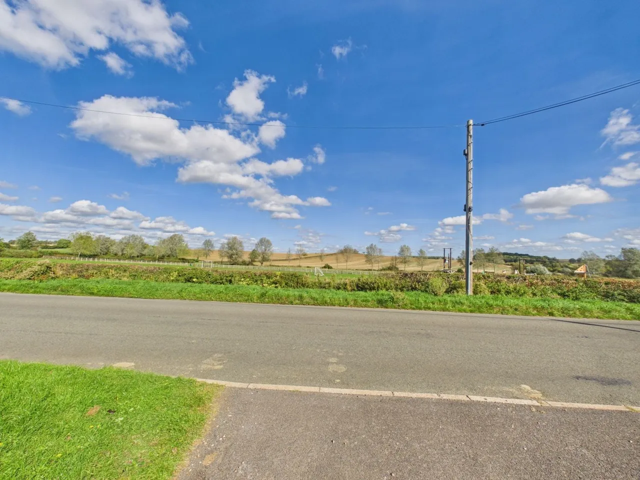 Brixworth Road, Creaton, NN6, photo 33
