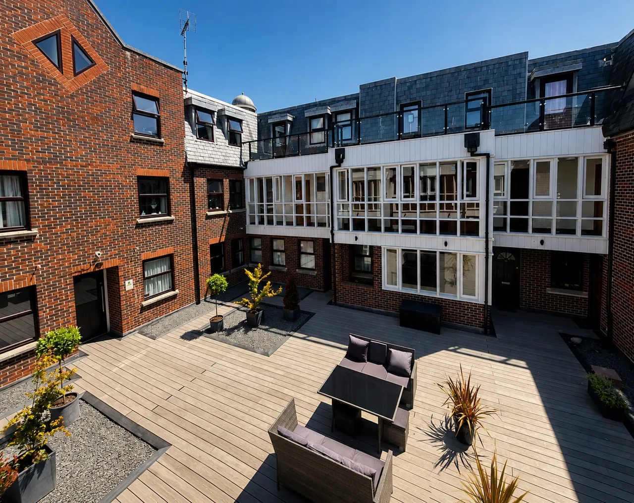 Strand Street, Poole Quay, photo 2
