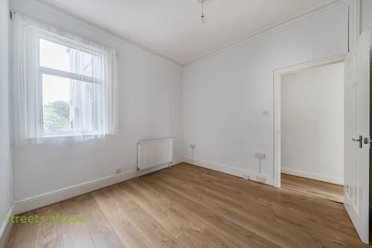 Lower Addiscombe Road, Addiscombe, CR0, photo 4